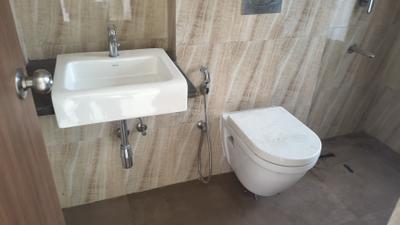 Image of 1050 Sq.ft 2 BHK Apartment / Flat for rent in Lodha Amara, Kolshet, Thane for Rs. 42000
