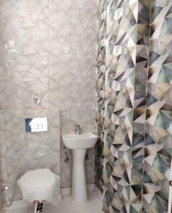 Bathroom Image of 850 Sq.ft 2 BHK Independent House for sale in MPB Mansarovar Park Villas, Lal Kuan Ghaziabad for Rs. 5750000
