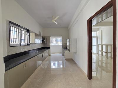 Kitchen Image of 1800 Sq.ft 3 BHK Apartment / Flat for rent in Halasuru Bengaluru for Rs. 75000