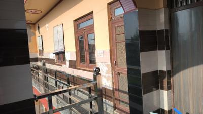 Balcony Image of 800 Sq.ft 2 BHK Independent House for rent in Nagla Sadola Mathura for Rs. 15000