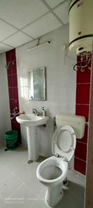 Bathroom Image of 1995 Sq.ft 3.5 BHK Apartment / Flat for rent in Rishita Celebrity Greens Phase 2, Sector A Lucknow for Rs. 55000