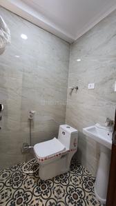 Bathroom Image of 900 Sq.ft 2 BHK Apartment / Flat for rent in CS C S Northend Tower, Chhattarpur New Delhi for Rs. 21400