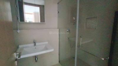 Bathroom Image of 1886 Sq.ft 3 BHK Apartment / Flat for rent in Appaswamy Parkhouse Mews, Guindy Chennai for Rs. 200000