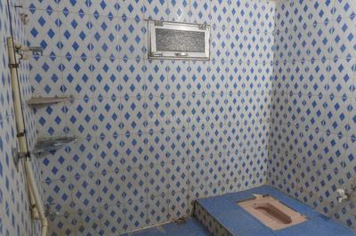 Bathroom Image of 1600 Sq.ft 4 BHK Duplex for sale in Itarsi Hoshangabad for Rs. 4500000