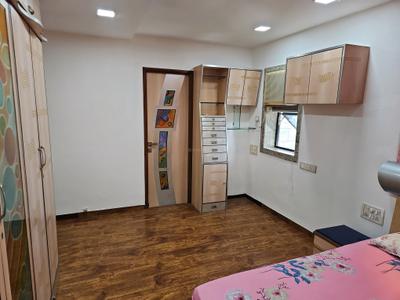 Bedroom Image of 1350 Sq.ft 2.5 BHK Apartment / Flat for rent in Matunga East Mumbai for Rs. 125000