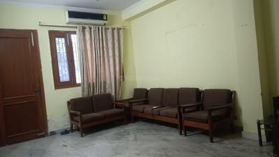 Living Room Image of 2000 Sq.ft 3 BHK Builder Floor for rent in Sector 46 Gurgaon for Rs. 55000