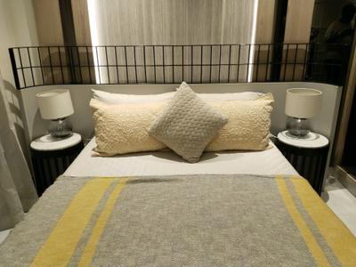 Bedroom Image of 2250 Sq.ft 4 BHK Apartment / Flat for sale in Rustomjee Oriana, Bandra East Mumbai for Rs. 110000000