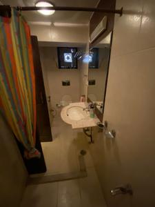 Image of 1600 Sq.ft 3 BHK Apartment / Flat for rent in DDA Flats Mayur Vihar, Mayur Vihar Phase 1, New Delhi for Rs. 55000