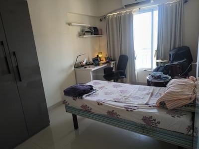 Living Room Image of 970 Sq.ft 2 BHK Apartment / Flat for sale in Arihant Residency, Sion Mumbai for Rs. 28000000
