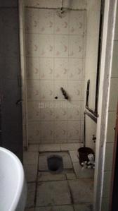 Bathroom Image of 625 Sq.ft 1 BHK Apartment / Flat for rent in Ganeshkhind Pune for Rs. 22000