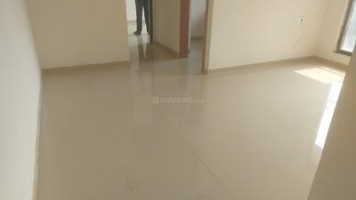 Living Room Image of 690 Sq.ft 1 BHK Apartment / Flat for sale in Mulund West Mumbai for Rs. 11000000