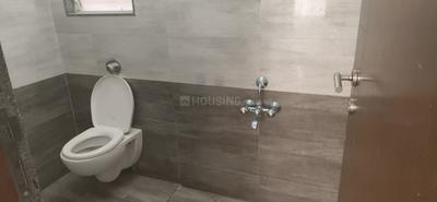 Bathroom Image of 1066 Sq.ft 2 BHK Apartment / Flat for rent in Mittal Sun Universe, Narhe Pune for Rs. 24000