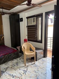 Bedroom Image of 1000 Sq.ft 3 BHK Builder Floor for sale in Laxmi Nagar New Delhi for Rs. 8000000