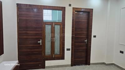 Bedroom Image of 100 Sq.ft 3.5 BHK Villa for sale in SR Signature Villas, Sector 16B Noida for Rs. 13500000