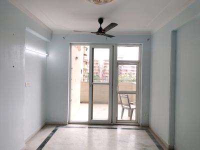 Living Room Image of 1500 Sq.ft 3 BHK Apartment / Flat for sale in Sarve Satyam Apartment, Sector 4 Dwarka New Delhi for Rs. 32000000