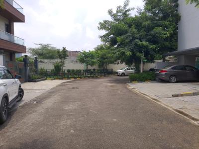 Image of 250 Sq.ft Residential Plot / Land for sale in DLF Alameda, Sector 73, Gurgaon for Rs. 90000000