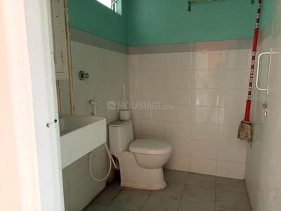 Bathroom Image of 663 Sq.ft 1 BHK Apartment / Flat for rent in Bengal Greenfield Ambition, Rajarhat Kolkata for Rs. 20000
