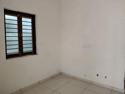 Bedroom Image of 1950 Sq.ft 3 BHK Apartment / Flat for sale in Vastral Ahmedabad for Rs. 7000000