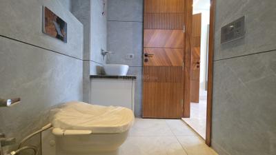 Image of 1650 Sq.ft 3 BHK Builder Floor for rent in Pitampura, New Delhi for Rs. 80000