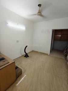 Bedroom Image of 1200 Sq.ft 3 BHK Apartment / Flat for sale in Karishma Apartment, Patparganj New Delhi for Rs. 17500000