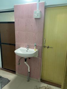 Bathroom Image of 800 Sq.ft 2 BHK Apartment / Flat for rent in Durganagar Nashik for Rs. 11000