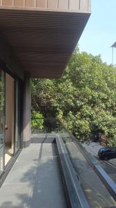 Balcony Image of 2600 Sq.ft 4 BHK Builder Floor for sale in Green Park Extension New Delhi for Rs. 155000000