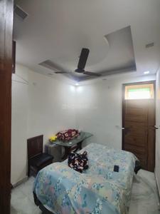 Bedroom Image of 900 Sq.ft 3 BHK Builder Floor for rent in Sector 24 Rohini New Delhi for Rs. 25000