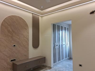 Bedroom Image of 2250 Sq.ft 4 BHK Builder Floor for sale in Paschim Vihar New Delhi for Rs. 48000000