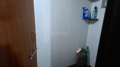 Bathroom Image of 661 Sq.ft 1 BHK Apartment / Flat for rent in Ram Society, Yerawada Pune for Rs. 20000