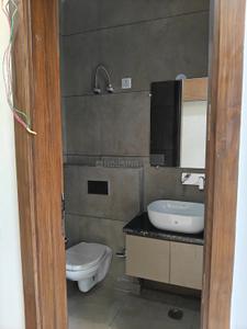 Image of 900 Sq.ft 2 BHK Builder Floor for rent in Sarvdharm RWA, Mukherjee Nagar, New Delhi for Rs. 34000