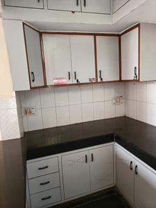 Kitchen Image of 1350 Sq.ft 2 BHK Builder Floor for rent in Sector 40 Noida for Rs. 30000