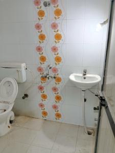 Bathroom Image of 980 Sq.ft 2 BHK Apartment / Flat for sale in Kalyan West Kalyan for Rs. 5400000