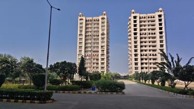 Image of 1750 Sq.ft 3 BHK Apartment / Flat for sale in Hindustan HFL Presidency Estate, RIICO Industrial Area, Bhiwadi for Rs. 7875000
