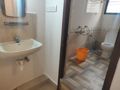 Image of 1300 Sq.ft 3 BHK Builder Floor for rent in Thiruvanmiyur, Chennai for Rs. 32000