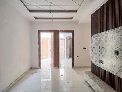 Living Room Image of 1350 Sq.ft 3 BHK Apartment / Flat for sale in Trinity Krishna Kunj, Noida Extension Greater Noida for Rs. 5800300