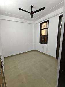 Bedroom Image of 800 Sq.ft 2 BHK Builder Floor for sale in First Choice Realty Builder Floor, Mahavir Enclave New Delhi for Rs. 3800000