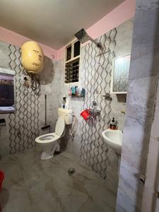 Bathroom Image of 850 Sq.ft 2 BHK Apartment / Flat for sale in Patliputra Colony Patna for Rs. 10000000