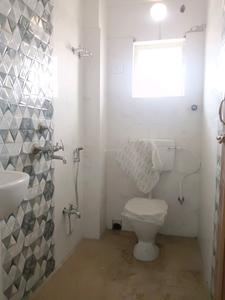 Common Bathroom Image of 854 Sq.ft 2 BHK Apartment / Flat for sale in Behala Kolkata for Rs. 5124000