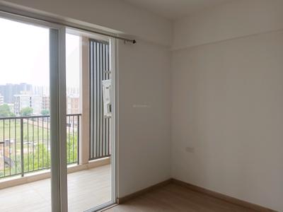 Bedroom Image of 1306 Sq.ft 3 BHK Apartment / Flat for sale in DLF Regal Gardens, Sector 93 Gurgaon for Rs. 19500000