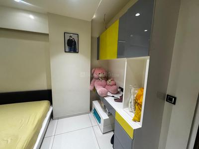Bedroom Image of 2160 Sq.ft 3 BHK Apartment / Flat for sale in Radhe Homes 42 Parkview, Science City Ahmedabad for Rs. 21000000