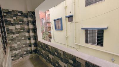 Balcony Image of 800 Sq.ft 2 BHK Apartment / Flat for sale in Airport Gate No 2 Kolkata for Rs. 2800000