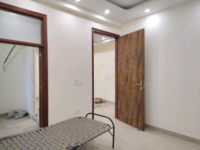 Bedroom Image of 800 Sq.ft 2 BHK Apartment / Flat for rent in Rajpur Khurd Village New Delhi for Rs. 19000