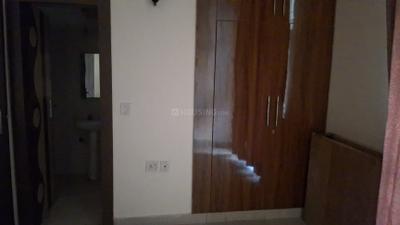 Bedroom Image of 1200 Sq.ft 2 BHK Apartment / Flat for rent in Mahagun Mascot, Crossings Republik Ghaziabad for Rs. 18000