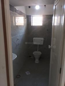 Bathroom Image of 720 Sq.ft 2 BHK Apartment / Flat for sale in Kamdahari Kolkata for Rs. 3500000