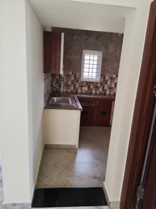Kitchen Image of 1300 Sq.ft 2 BHK Independent House for rent in Maduravoyal Chennai for Rs. 34000