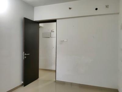 Bedroom Image of 1045 Sq.ft 2.5 BHK Apartment / Flat for sale in Rosa Gardenia, Kasarvadavali Thane for Rs. 10000000