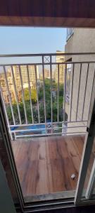 Balcony Image of 750 Sq.ft 2 BHK Apartment / Flat for rent in Jogeshwari West Mumbai for Rs. 65000