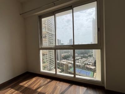 Bedroom Image of 980 Sq.ft 2 BHK Apartment / Flat for sale in L&amp;T Crescent Bay Tower T2, Parel Mumbai for Rs. 36000000