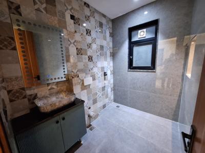 Image of 2400 Sq.ft 4 BHK Builder Floor for sale in Ansal Versalia, Sector 67, Gurgaon for Rs. 33000000