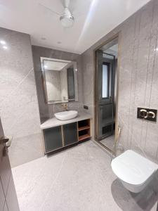 Image of 4500 Sq.ft 4 BHK Builder Floor for sale in Kailash Colony, New Delhi for Rs. 175000000
